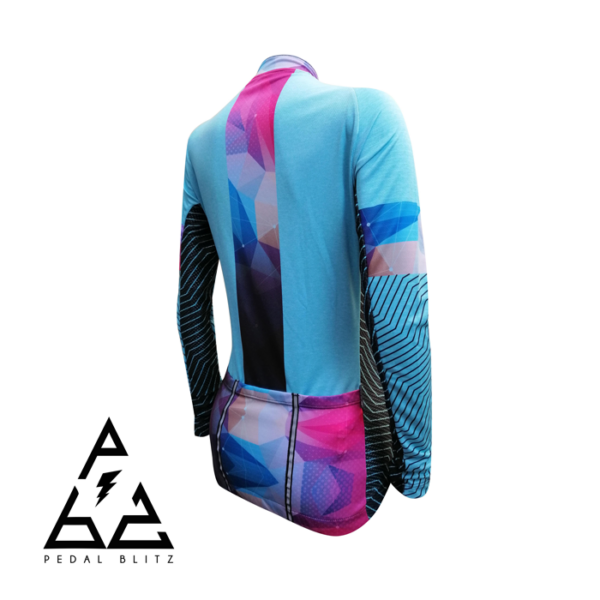 CURLYAGUA - Image 2